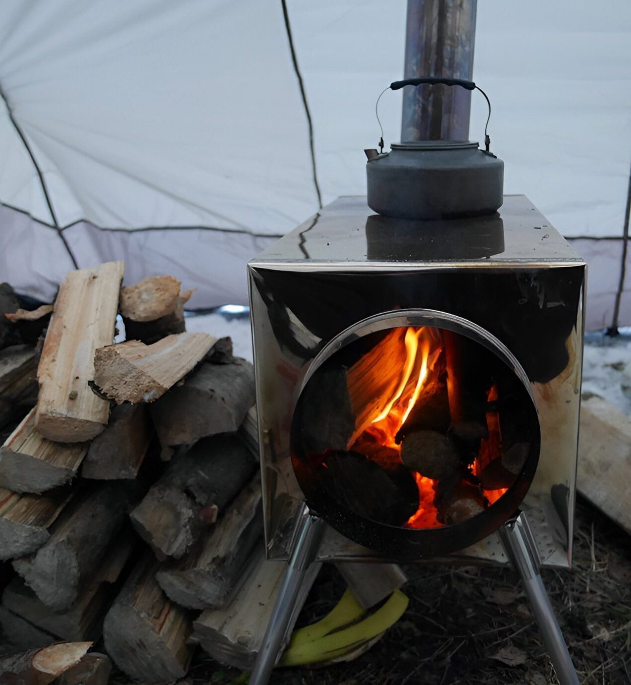 Палатки с печкой 
